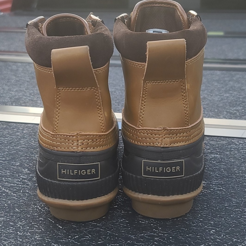 Tommy Hilfiger